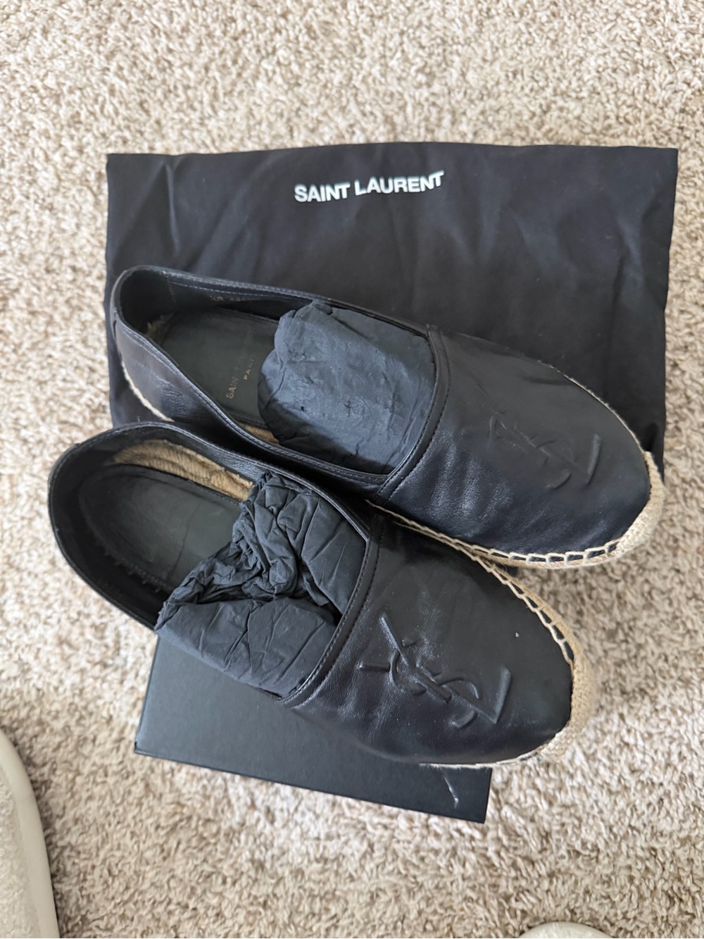 Yves Saint Laurent Leather Espadrille flats 37
YSL